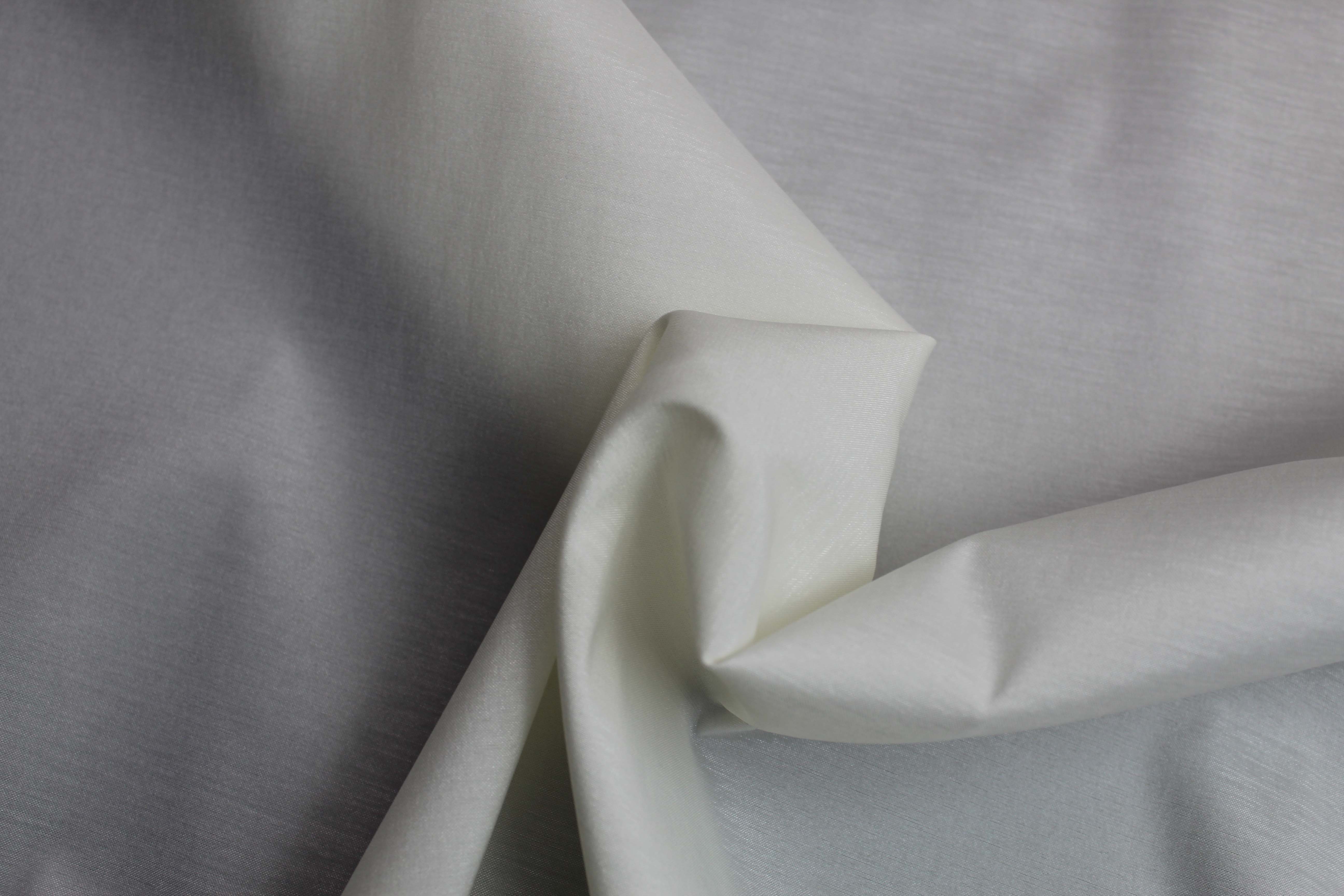 STRETCH TAFFETA - DK IVORY